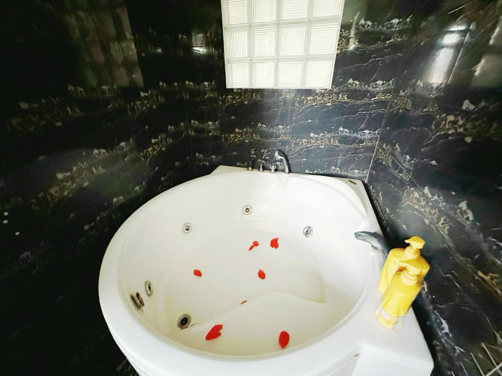 H79 Hotel 胡志明市 外观 照片
